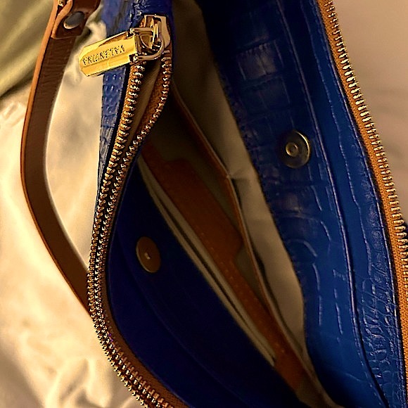 VALENTINA BLUE LEATHER SHOULDER BAG! - Picture 11 of 14